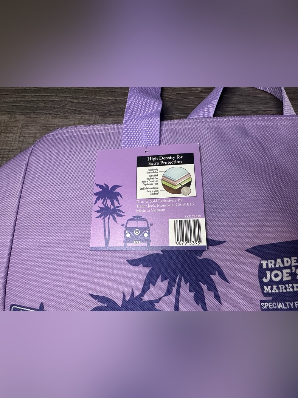 NWT Trader Joe's Purple Rain Large Reusable Insulated Cooler Bag Tote 2026 - Picture 2 of 9